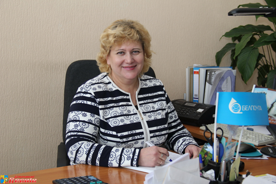 Уважаемая Наталья Алексеевна Михнёнок! Примите искренние поздравления с днём рождения! Пусть в Вашем доме всегда царят покой, уют и гармония. Желаем быть счастливой, радоваться жизни, удивляться, наслаждаться каждой минутой, мечтать, всегда иметь верных, надежных друзей, любить и быть любимой. Оставайтесь всегда такой же молодой, светлой, доброй, веселой и улыбчивой! Коллектив редакции газеты «Кобрынскі веснік”.