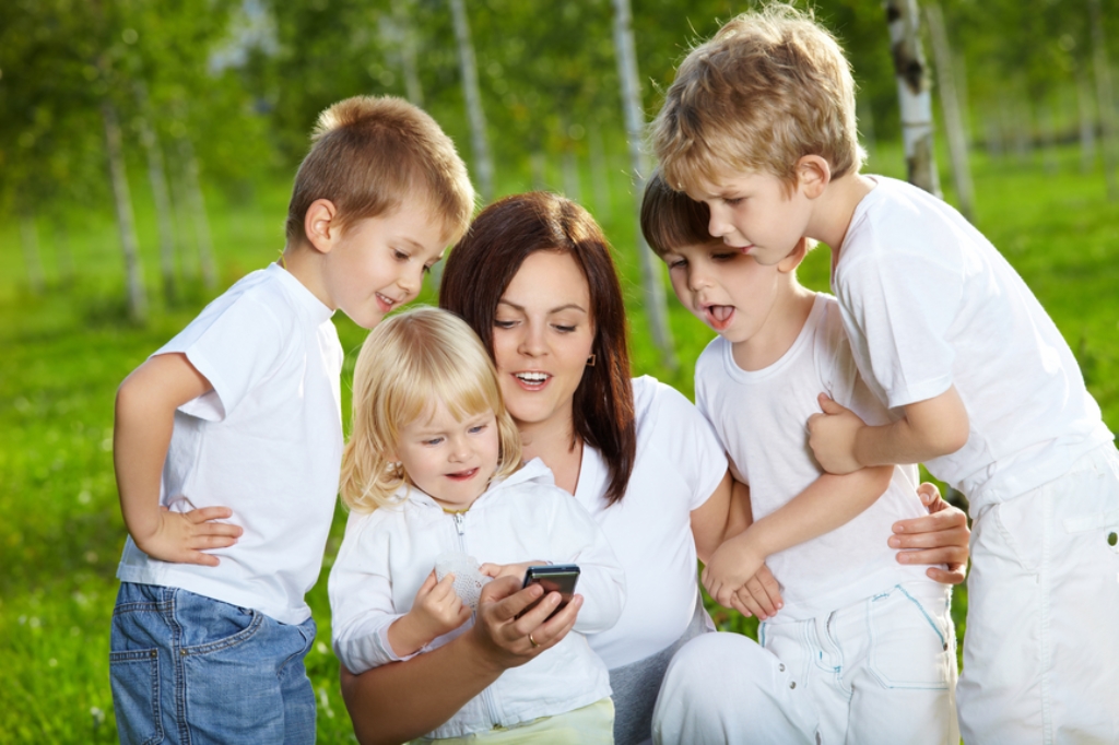 Mama i chetvero detey