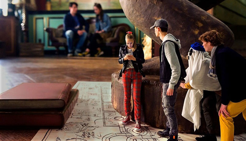 Помогите я уменьшил своих друзей