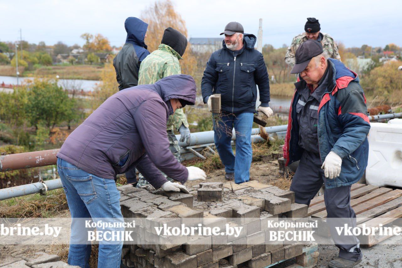 photo 2025 10 25 10 41 28