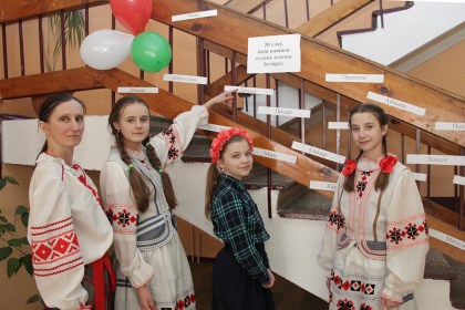 І рэхам слова адгукнецца
