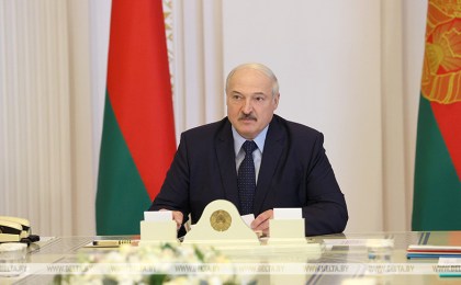 Александр Лукашенко: идет гибридная война против Беларуси, и мы должны ждать пакостей с любой стороны