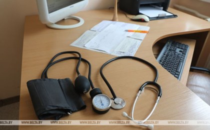 Теперь фельдшеры и помощники врача смогут выдавать больничные в период эпидемии