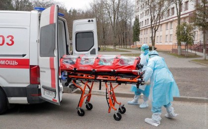 Минздрав Беларуси рассчитывает выйти на плато по заболеваемости коронавирусом в декабре-январе