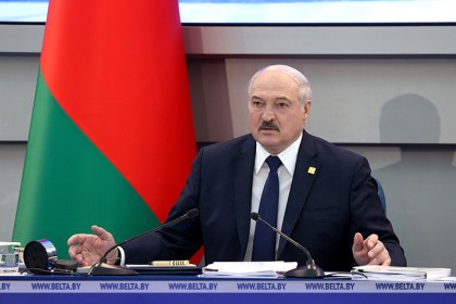 Белорусы должны показать себя нацией - Лукашенко провел Олимпийское собрание НОК