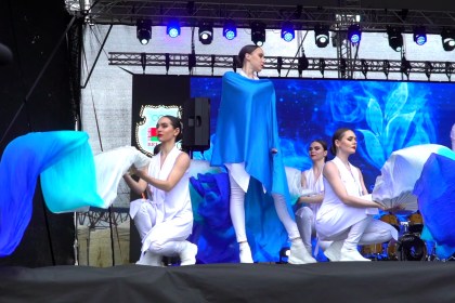 Приглашаем на «Вытокі» в Кобрине!