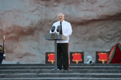 Выступление Александра Лукашенко на церемонии возложения венков в мемориальном комплексе «Брестская крепость-герой»