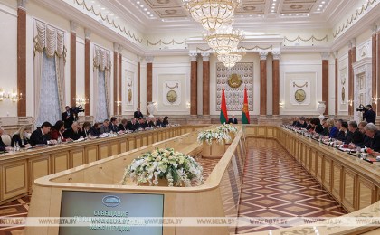 «Давайте думать о будущем наших детей». Лукашенко объяснил, почему важен референдум и обновление Конституции