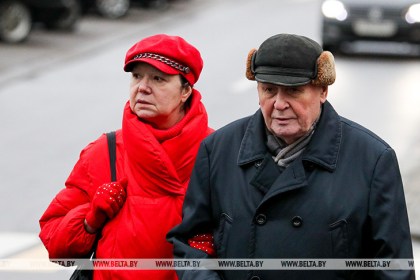 Мнение: система соцзащиты в Беларуси выстроена так, чтобы люди не оставались наедине со своими проблемами
