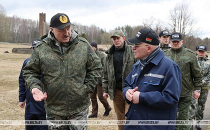 «Начинать надо немедленно». Лукашенко поручил построить новый музей в «Хатыни» к 80-летию трагедии