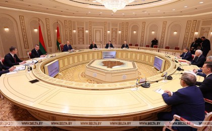 Лукашенко: производственная кооперация должна стать основой сотрудничества с российскими регионами