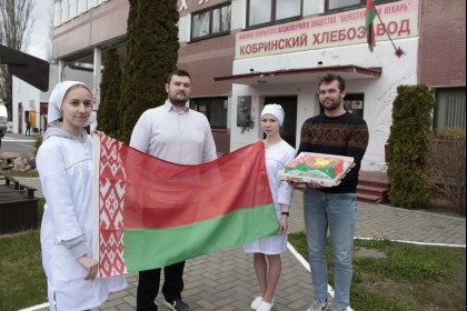 Под флагом Беларуси