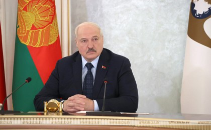 Лукашенко призвал страны ЕАЭС сплотиться и действовать единым фронтом