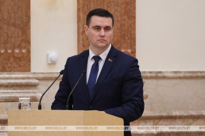 Обязательная школьная форма и акцент на патриотическом воспитании. Минобразования о нововведениях в школах