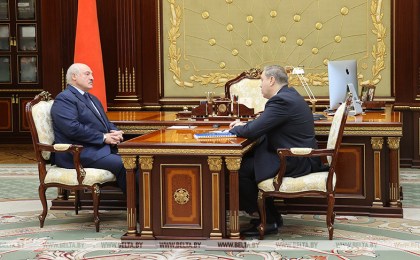 Лукашенко об экономическом развитии: стоит задача сохранить темпы прошлого года