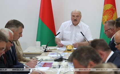 «Немой укор нашей бесхозяйственности». Лукашенко собрал совещание о решении проблемы долгостроев в Минске
