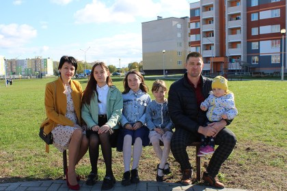 Помогает любовь. Семья Буснюк