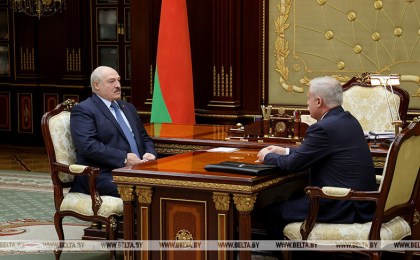 «Надо забить раз и навсегда железобетонный кол». Лукашенко откровенно высказался об армяно-азербайджанском конфликте и проблемах в ОДКБ