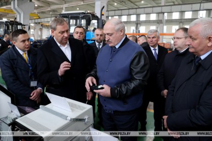 Александр Лукашенко: каждый клочок земли должен быть использован на благо Беларуси