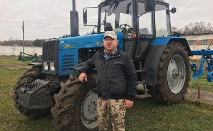 Медалью «За трудовые заслуги» награждён тракторист-машинист СПК «Восходящая заря» Андрей Игнатюк