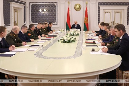 Лукашенко: обеспечение жильем бюджетников и особенно военнослужащих всегда будет в приоритете