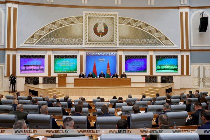 Александр Лукашенко собрал большое совещание с силовым блоком