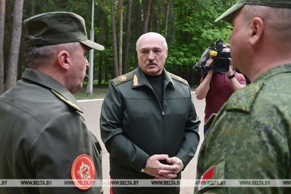 Обстановка не критическая, но есть настораживающие факторы. Подробности приезда Лукашенко на ЦКП ВВС и войск ПВО