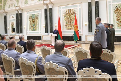 Лукашенко: жизнь без войны - результат кропотливой ежедневной работы