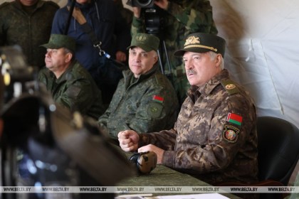 Подготовка к выборам, экономический прогноз, экспорт на контроле и оборона Беларуси. Подробности недели Президента