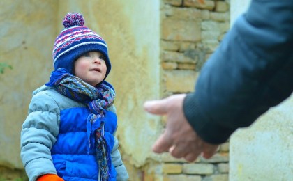 Уберечь детей от беды: странные предложения на улице