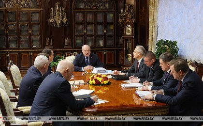 Антивоенная речь Лукашенко в Дубае, международный марафон, забота о людях и Год качества. Итоги недели Президента
