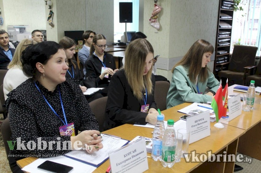 В Кобрине состоялся районный этап республиканского молодёжного проекта «100 идей для Беларуси»