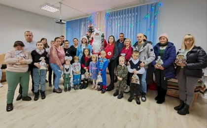 В Кобрине состоялась благотворительная акция «Новогодний сюрприз»
