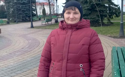 Более 17 лет помогает людям Надежда Ковальчук из деревни Бельск