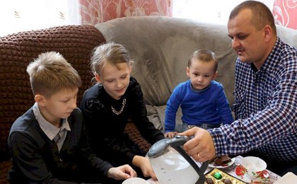 В Беларуси планируют усилить адресность господдержки семей с детьми