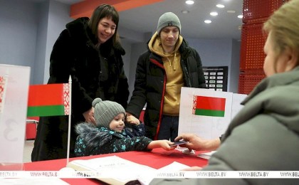 «Это достаточно высокая явка». Карпенко о первом дне досрочного голосования