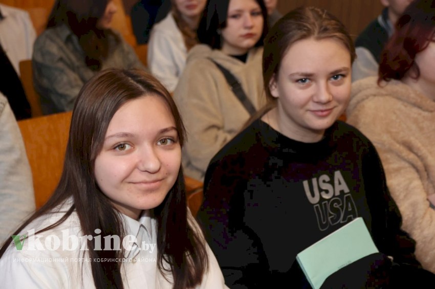 Участники проекта «Школа молодого руководителя» посетили Кобринский государственный профессиональный лицей сферы обслуживания