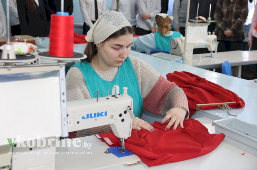 Участники проекта «Школа молодого руководителя» посетили Кобринский государственный профессиональный лицей сферы обслуживания
