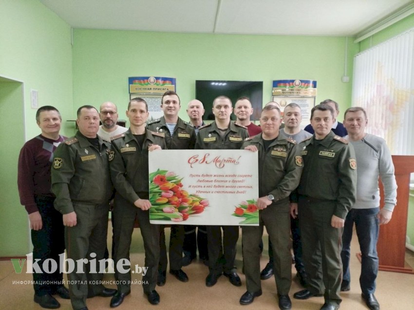 От защитников Отечества - дорогим женщинам!