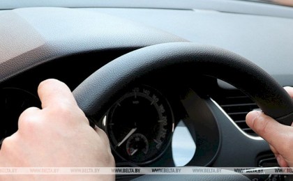 Житель Кобринского района под предлогом ремонта продал автомобили двух клиентов