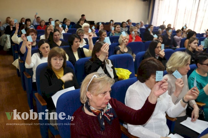 Заседание Совета Кобринского городского объединения профсоюзов прошло в Кобринском Дворце культуры