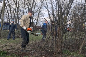 Экологическая акция по наведению порядка на территории проходит в Кобрине