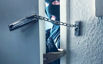 Квартирные воры изобретательны: не будьте легковерными!