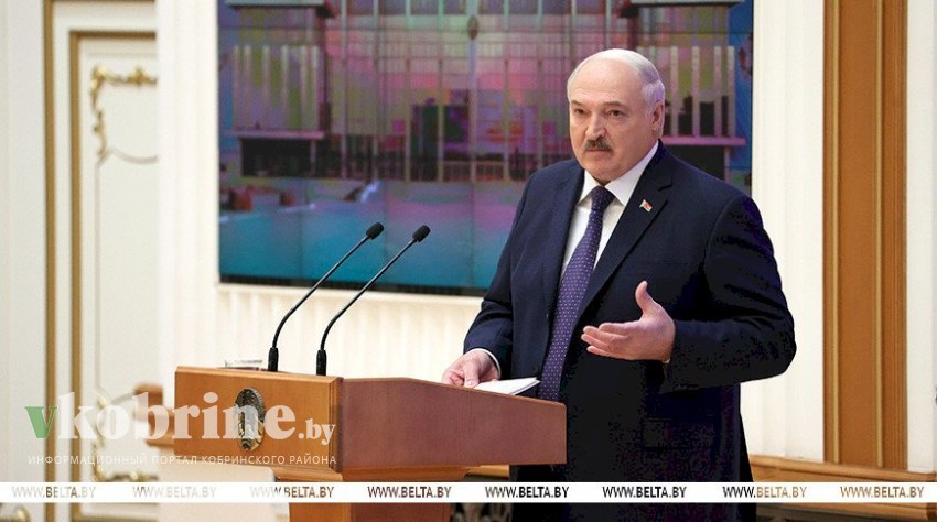 Александр Лукашенко провел большое совещание по промышленности