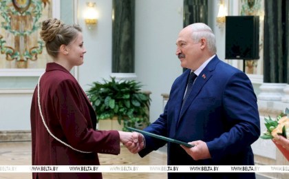 Громкие назначения, глобальное предложение Китаю и союзный пример добрым странам. Итоги недели Президента