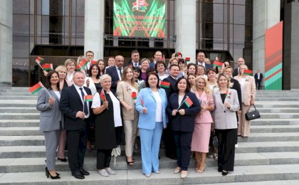 Делегация Кобринского района прибыла в Минск на торжественное собрание и праздничный концерт «Путь к Независимости»