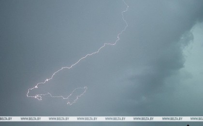 МЧС предупредило о факторах опасности при грозах и ливнях