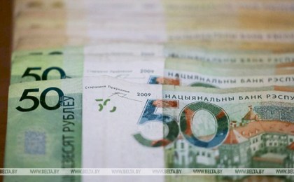 Остались без памятников и денег. Супруги из Бреста обманули клиентов более чем на Br390 тыс.