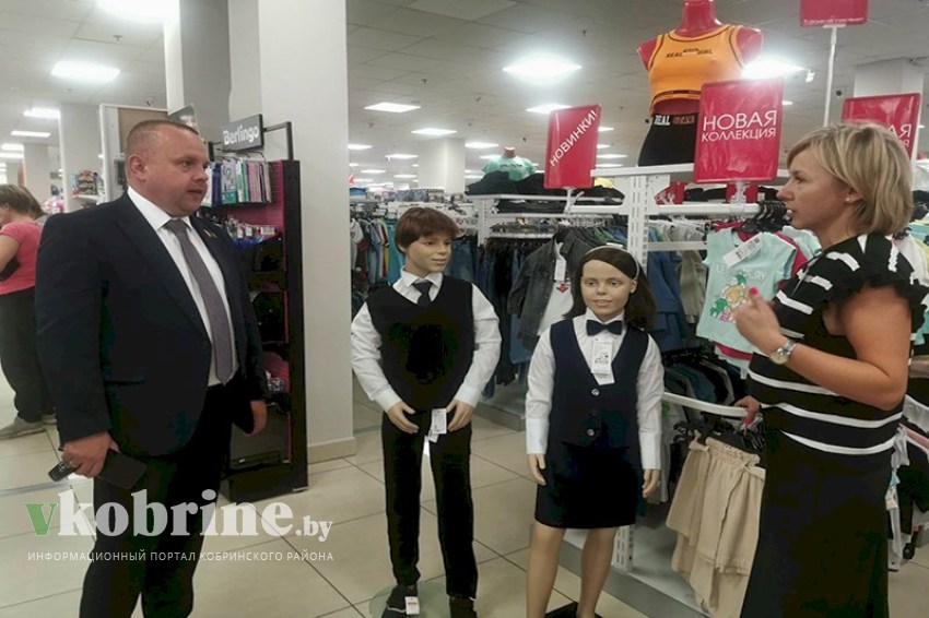 Школьная форма… Цена, качество и ассортимент в торговых объектах Кобрина