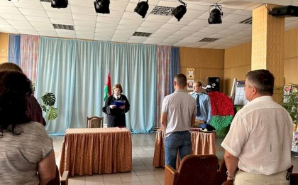 Более 500 л топлива присвоил водитель предприятия АПК в Кобринском районе